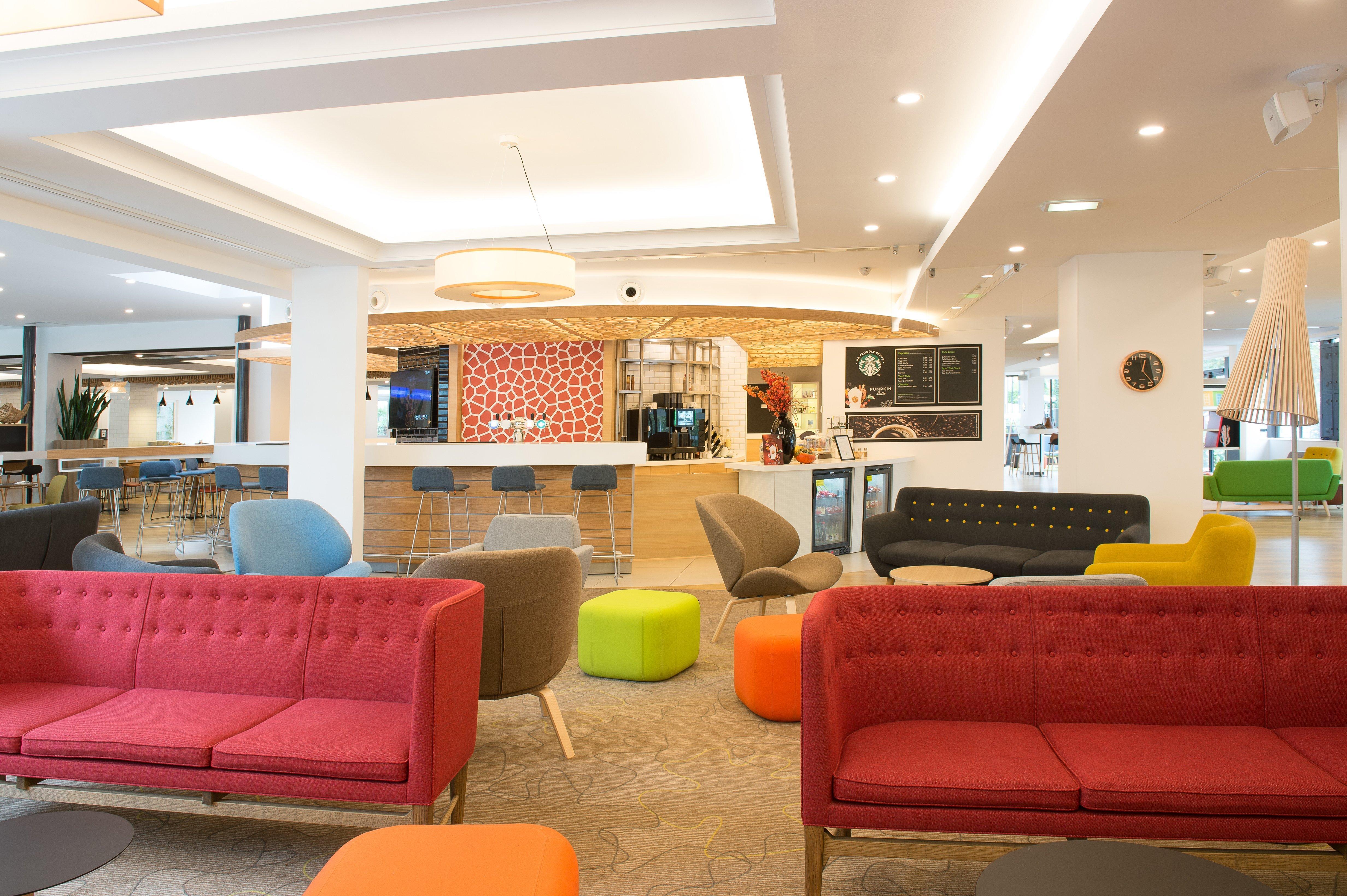 Doubletree By Hilton Paris Bougival Hotel Buitenkant foto