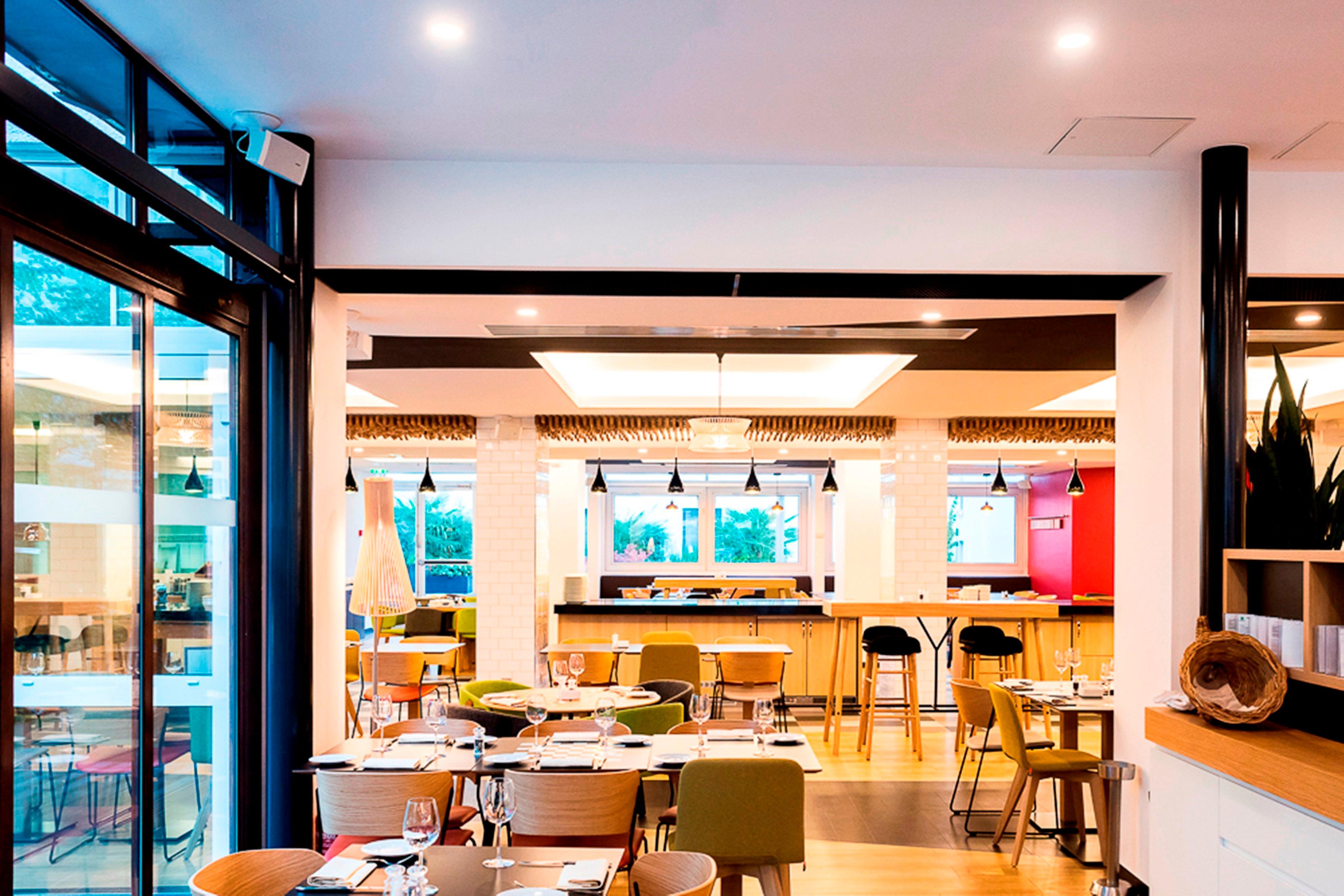 Doubletree By Hilton Paris Bougival Hotel Buitenkant foto