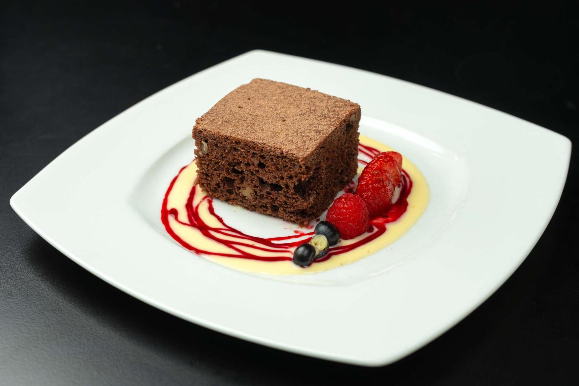 Doubletree By Hilton Paris Bougival Hotel Buitenkant foto